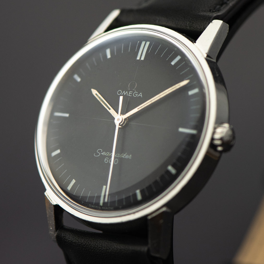 1966 OMEGA SEAMASTER 600 BLACK TECHNICAL WHITE CROSSHAIR CAL. 601 REF. 135.011