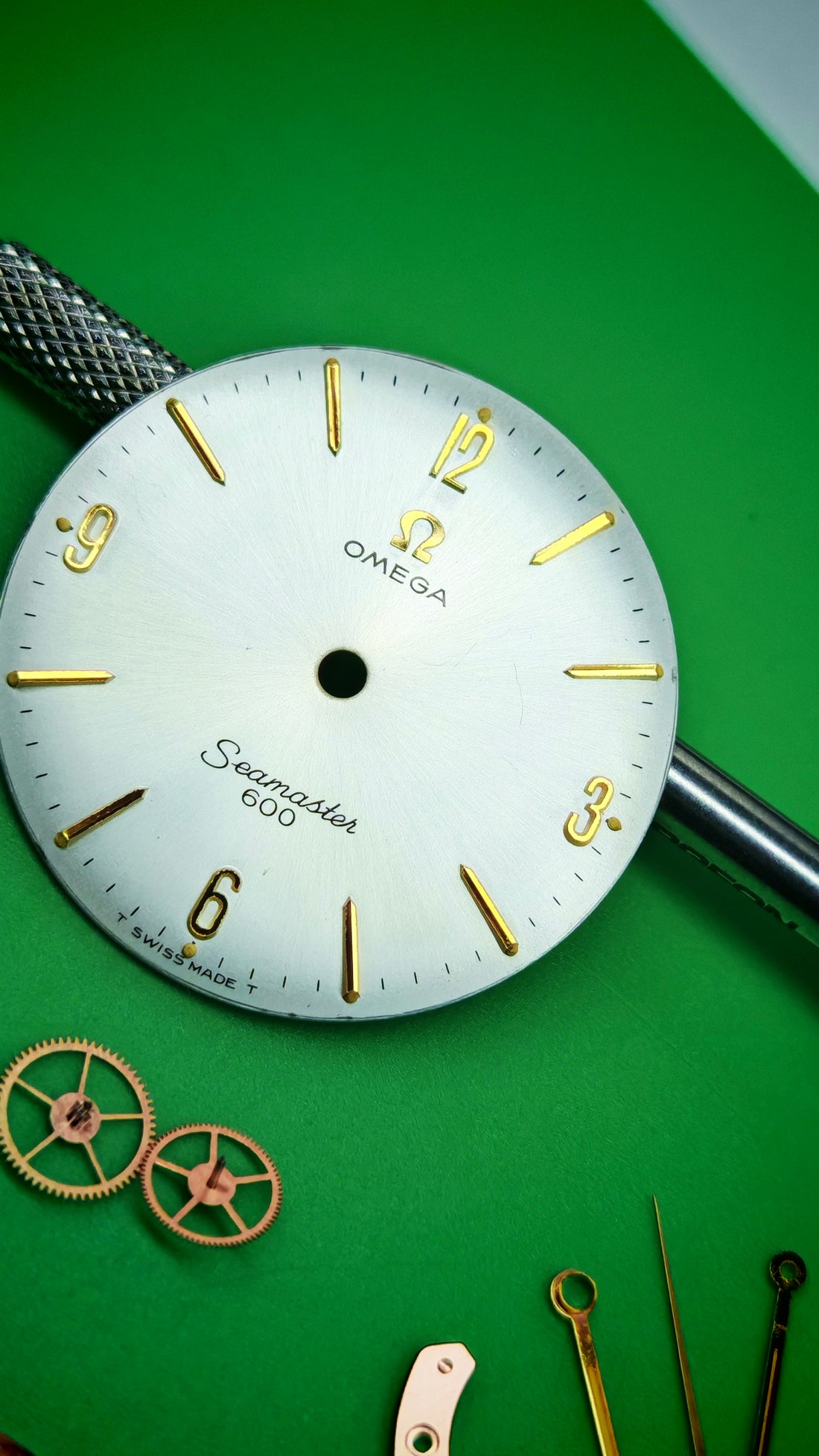1965 OMEGA SEAMASTER 600 SUNBURST EXPLORER CAL. 601 REF. 135.011