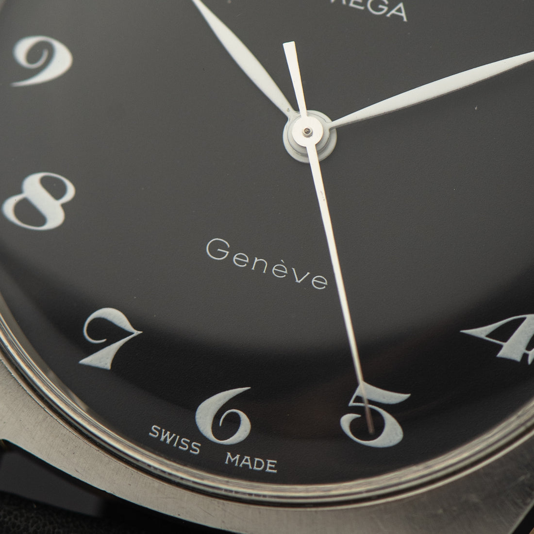 1968 OMEGA GENEVE BREGUET MATTE BLACK CAL. 601 REF. 135.041