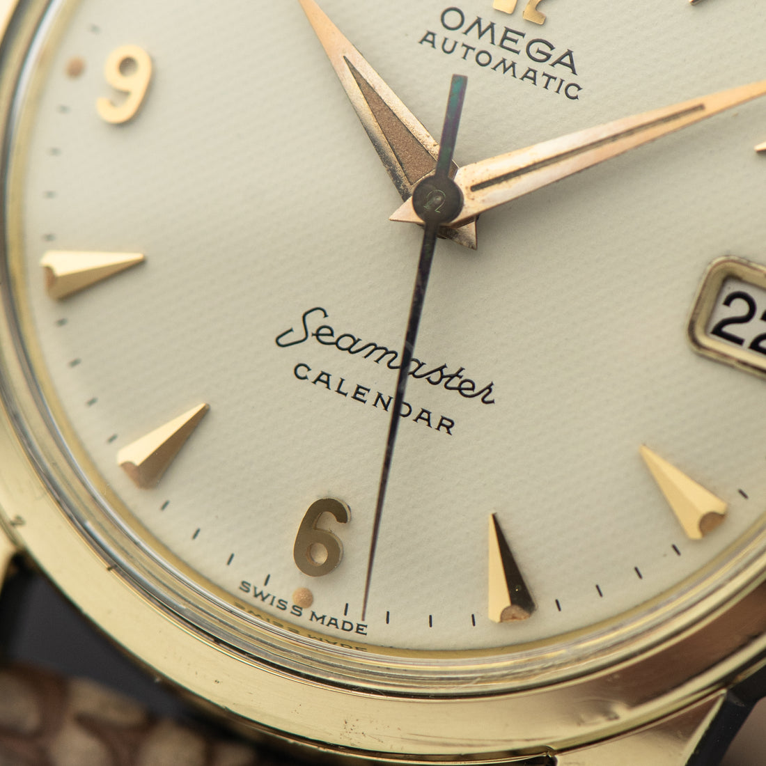 1959 OMEGA SEAMASTER CALENDAR BIG LOGO HONEYCOMB EXPLORER CAL. 503 REF. 2992-3SC