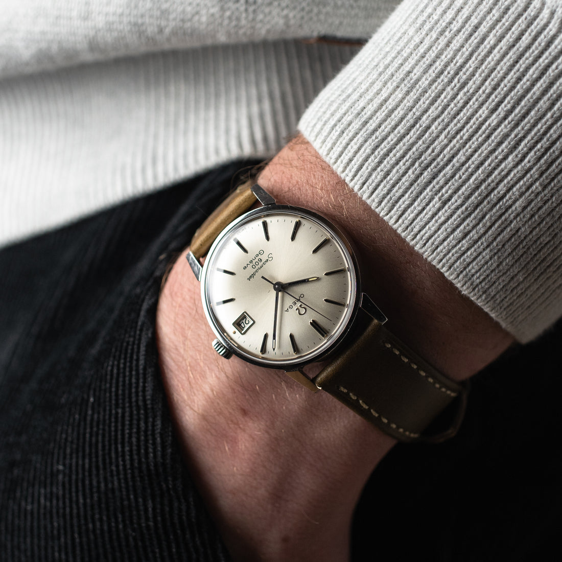 1967 DOUBLE SIGNED OMEGA SEAMASTER 600 GENEVE QUICKSET SUNBURST CAL. 613 REF. 136.011
