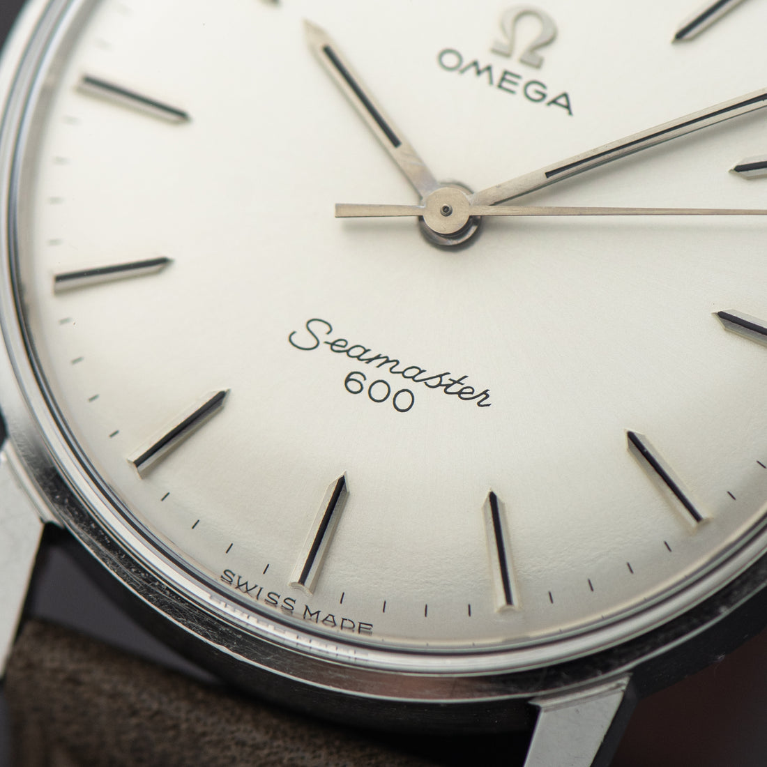 1966 OMEGA SEAMASTER 600 SUNBURST CAL. 601 REF. 135.011