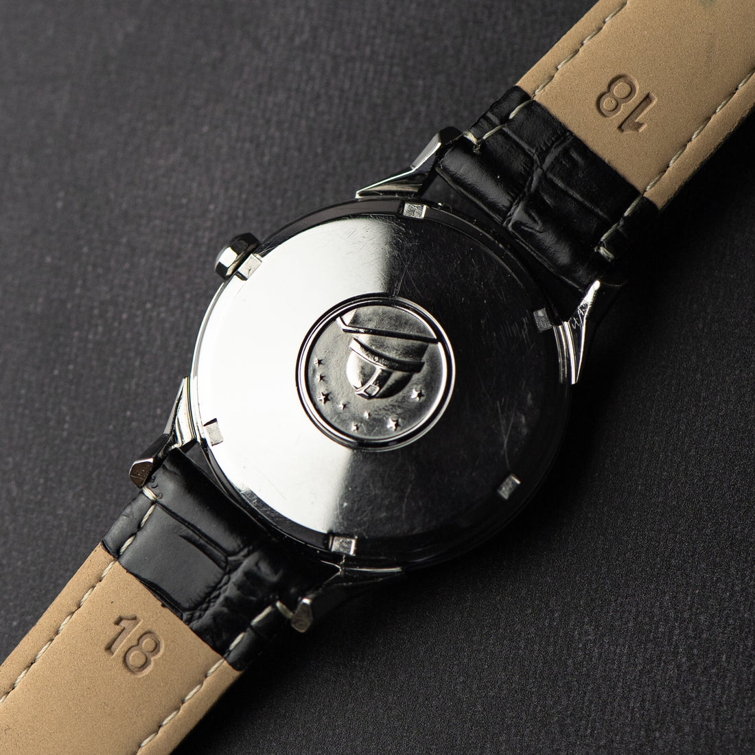 1963 OMEGA CONSTELLATION SUNBURST DOG-LEG CAL. 551 REF. 167.005