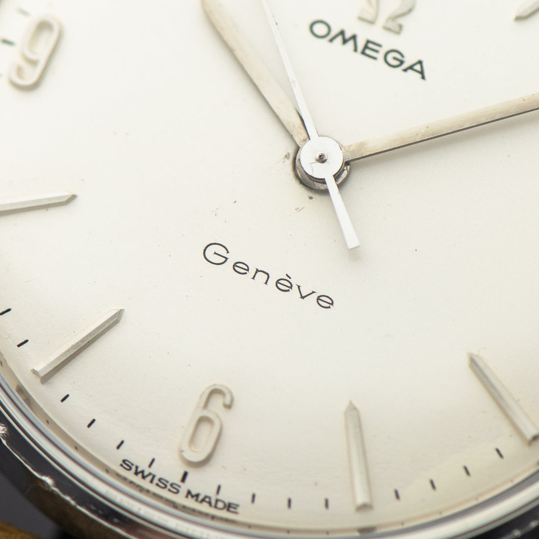 1968 OMEGA SEAMASTER GENEVE EXPLORER CAL. 601 REF. 135.011