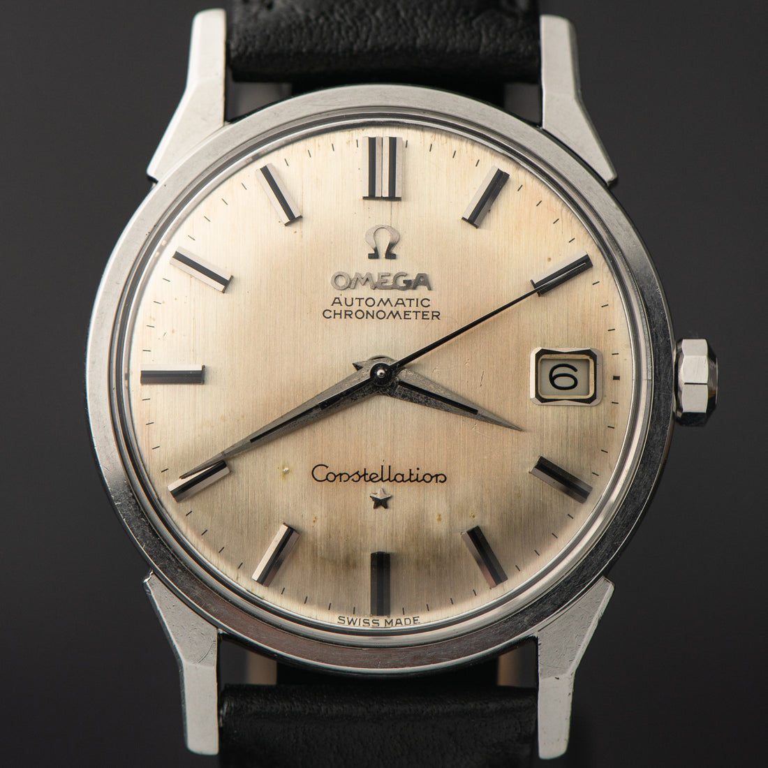 1962 OMEGA CONSTELLATION DOG-LEG CAL. 561 REF. 14902 62 SC
