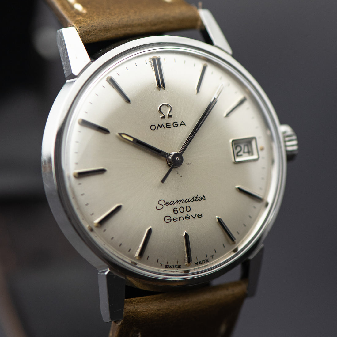 1967 DOUBLE SIGNED OMEGA SEAMASTER 600 GENEVE QUICKSET SUNBURST CAL. 613 REF. 136.011