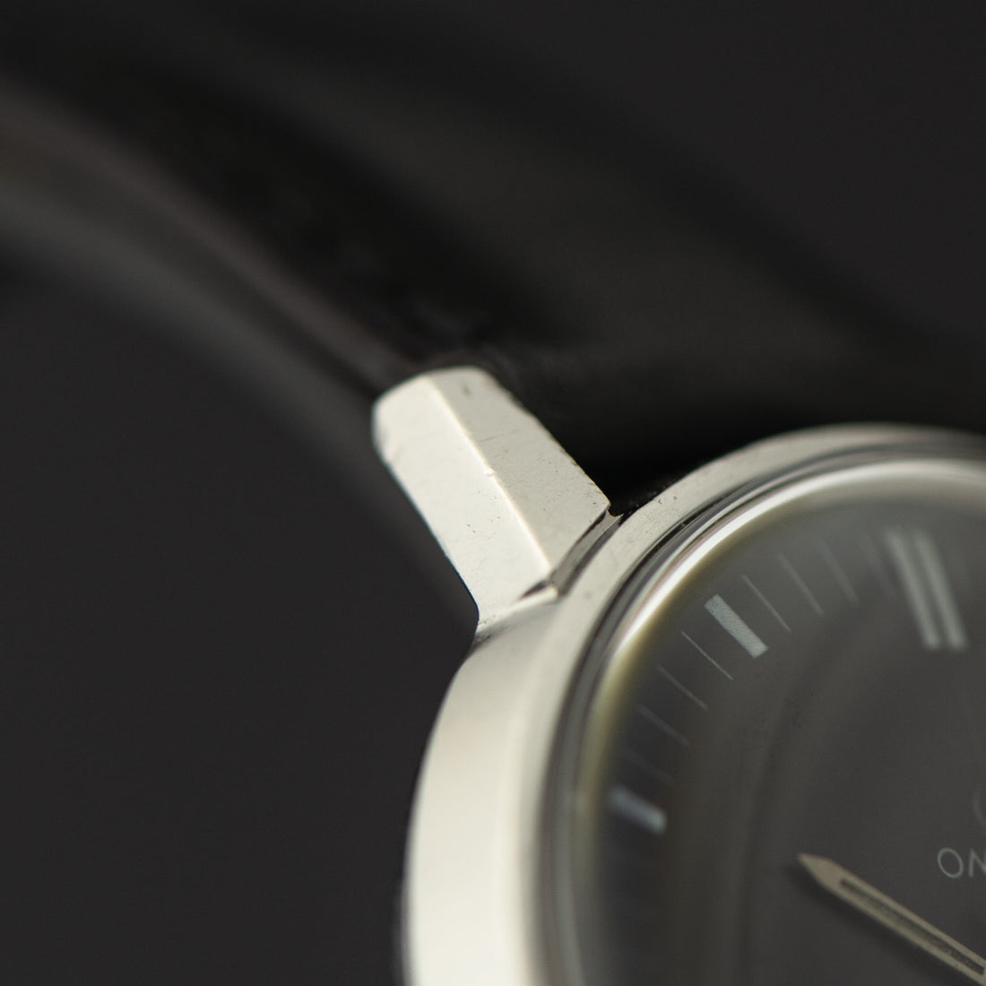 1966 OMEGA SEAMASTER 600 BLACK TECHNICAL WHITE CROSSHAIR CAL. 601 REF. 135.011