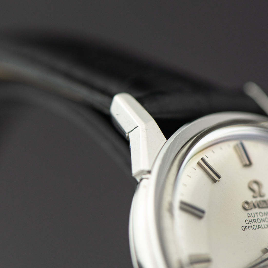 1963 OMEGA CONSTELLATION SUNBURST DOG-LEG CAL. 551 REF. 167.005