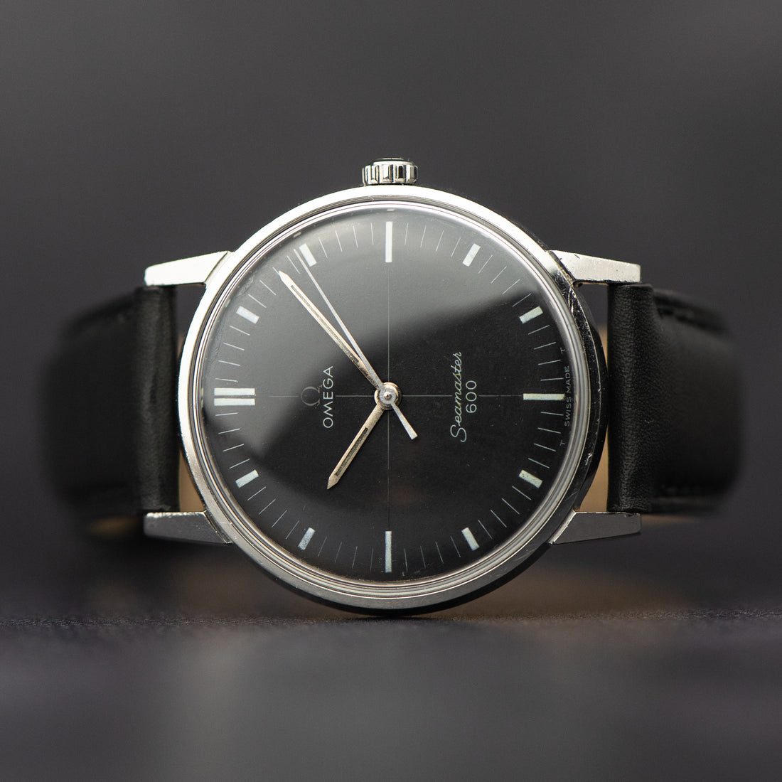1966 OMEGA SEAMASTER 600 BLACK TECHNICAL WHITE CROSSHAIR CAL. 601 REF. 135.011