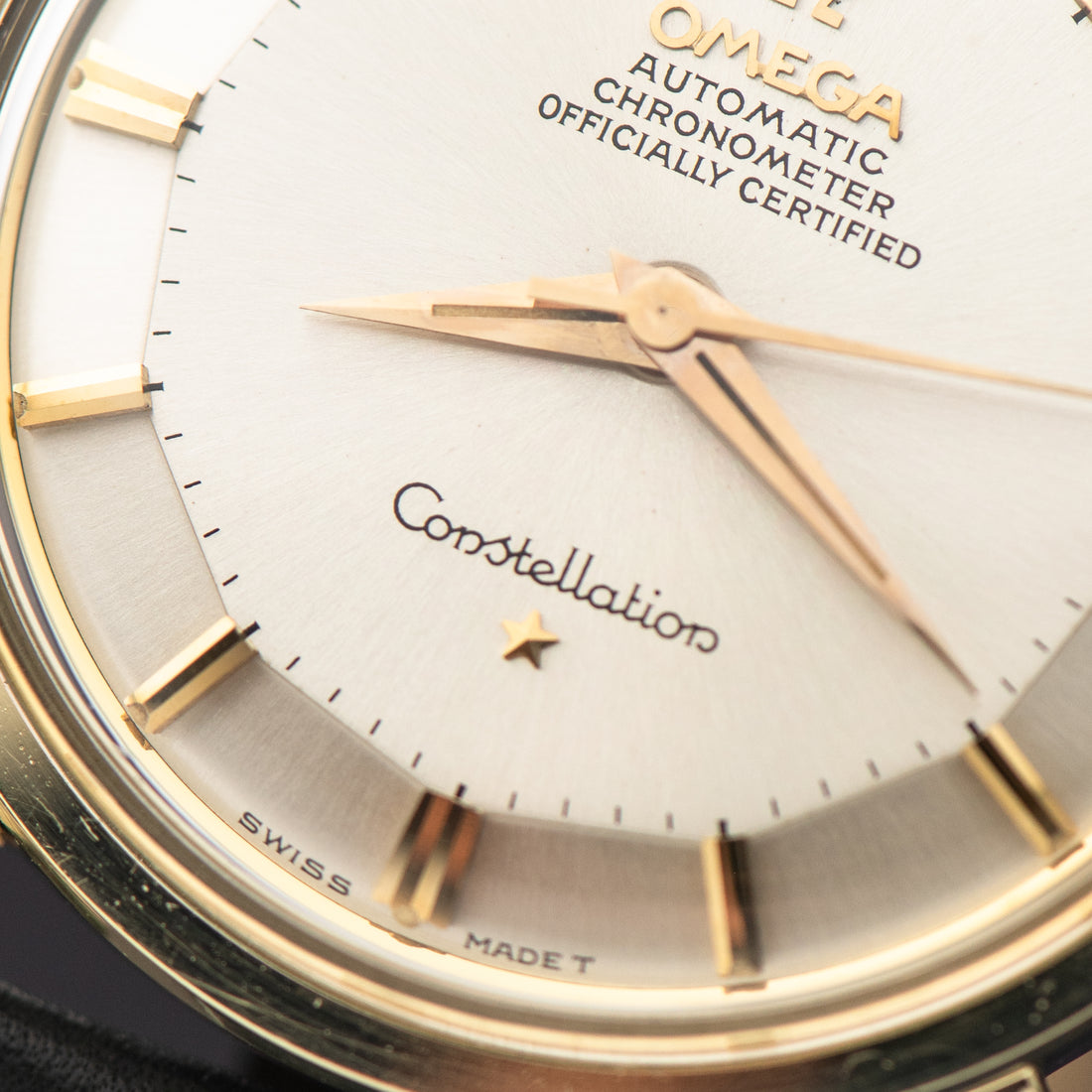 1963 OMEGA CONSTELLATION PIE PAN SUNBURST DOG-LEG COLLECTORS SET CAL. 551 REF. 167.005