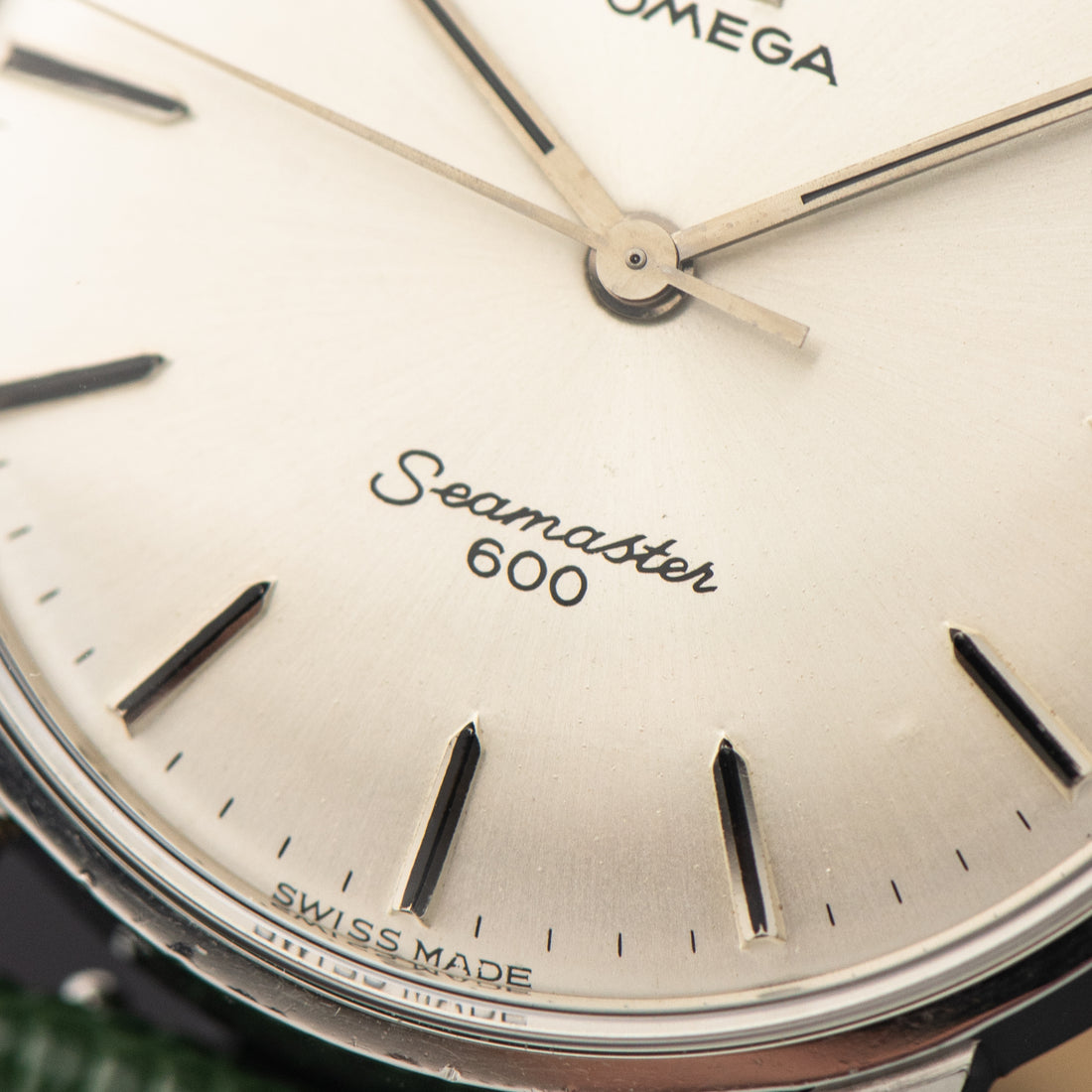 1965 OMEGA SEAMASTER 600 SUNBURST CAL. 601 REF. 135.011
