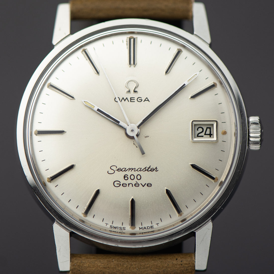 1967 DOUBLE SIGNED OMEGA SEAMASTER 600 GENEVE QUICKSET SUNBURST CAL. 613 REF. 136.011