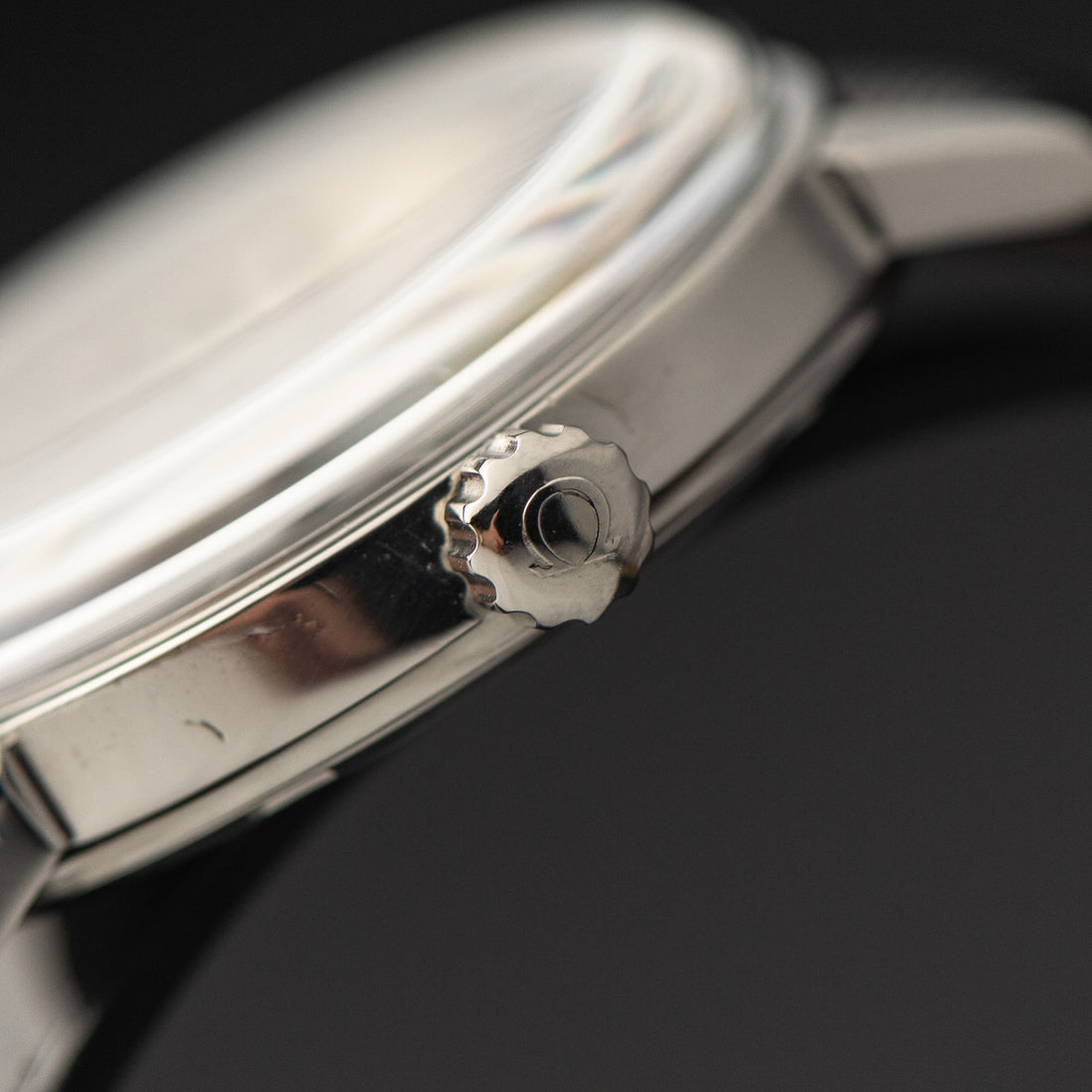 1968 OMEGA SEAMASTER 600 GREY LINEN CAL. 601 REF. 135.011