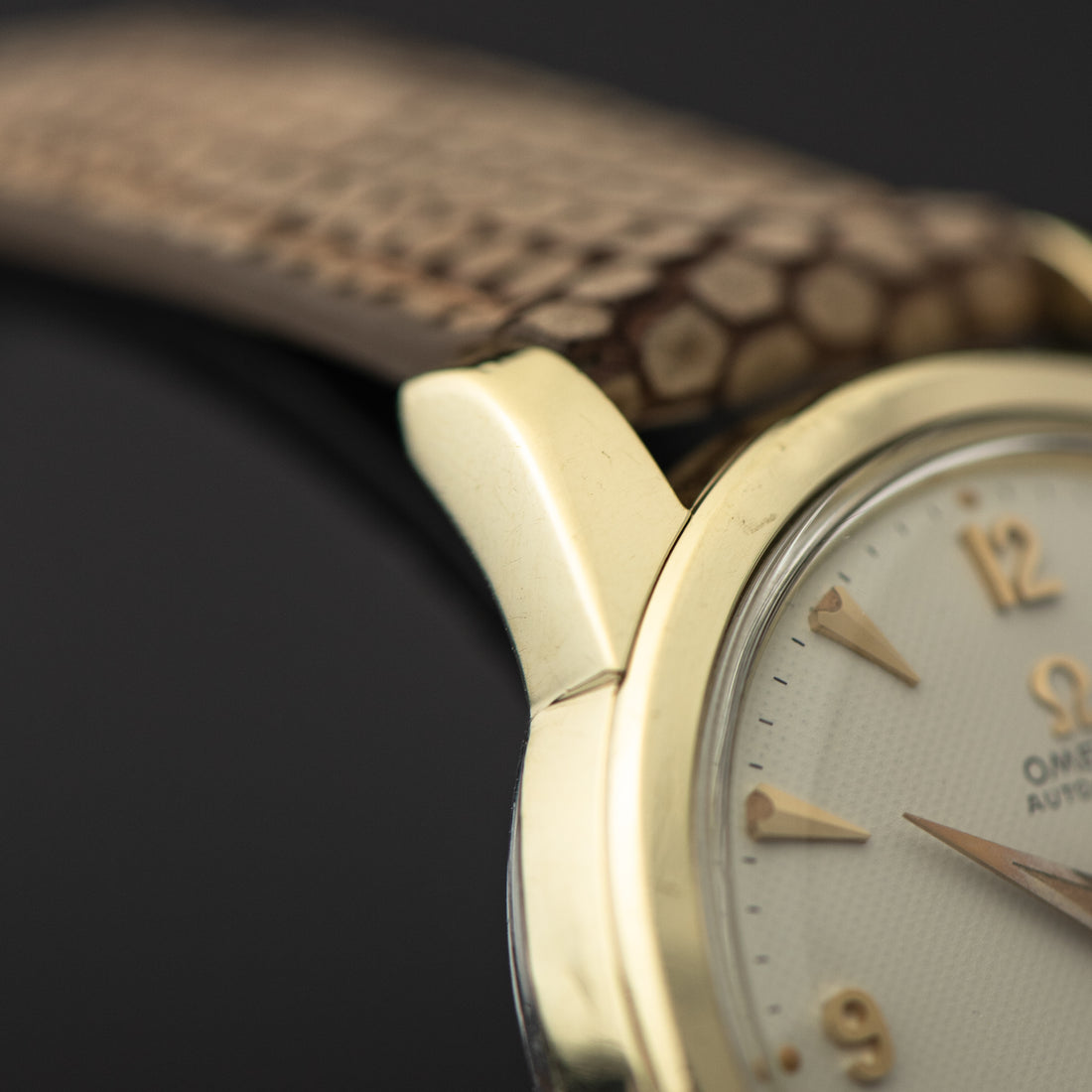 1959 OMEGA SEAMASTER CALENDAR BIG LOGO HONEYCOMB EXPLORER CAL. 503 REF. 2992-3SC
