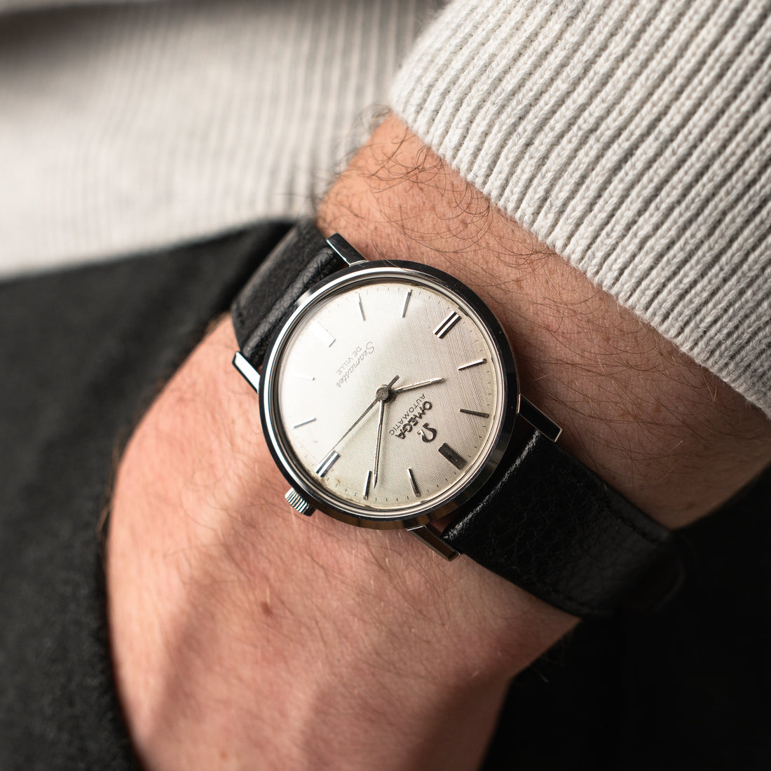 1964 MIDSIZE OMEGA SEAMASTER DE VILLE LINEN CAL. 671 REF. 165.004