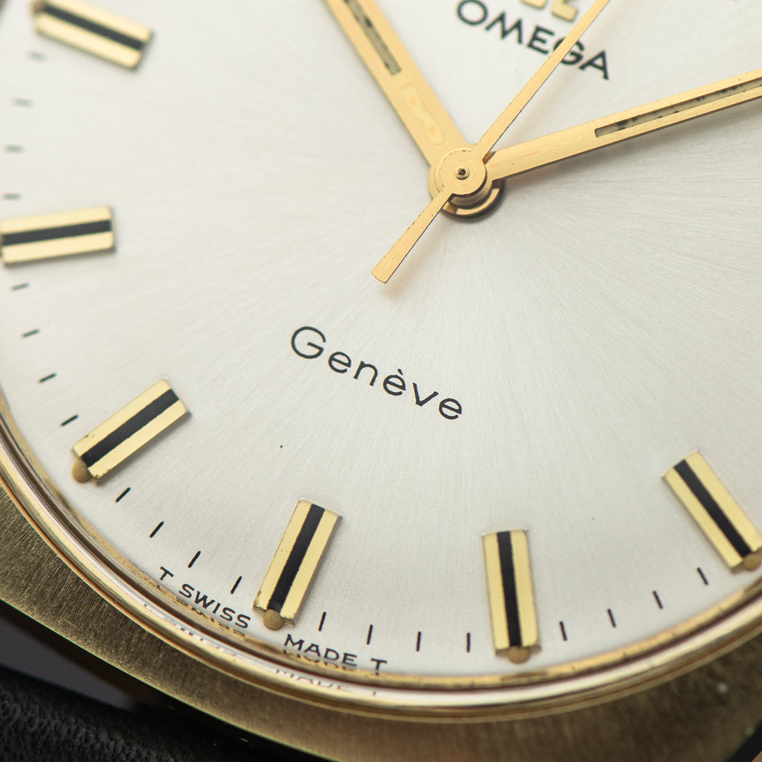1969 OMEGA GENEVE SUNBURST WITH PAPERWORK CAL. 601 REF. 135.041