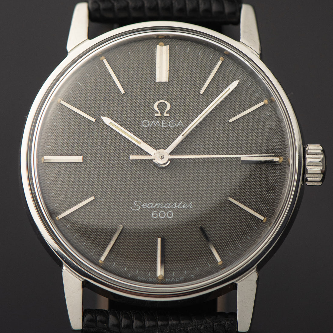 1968 OMEGA SEAMASTER 600 GREY LINEN CAL. 601 REF. 135.011