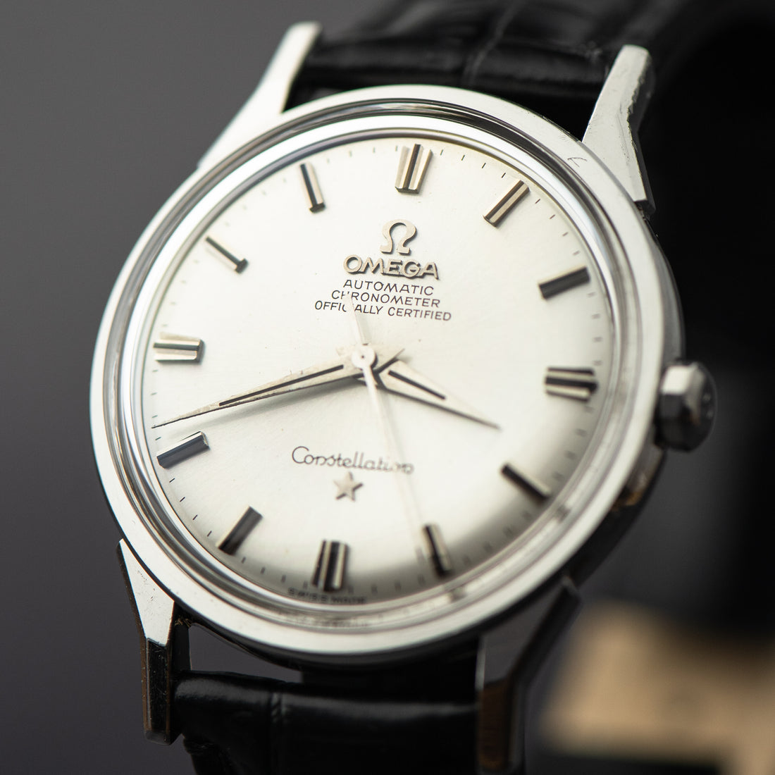 1963 OMEGA CONSTELLATION SUNBURST DOG-LEG CAL. 551 REF. 167.005