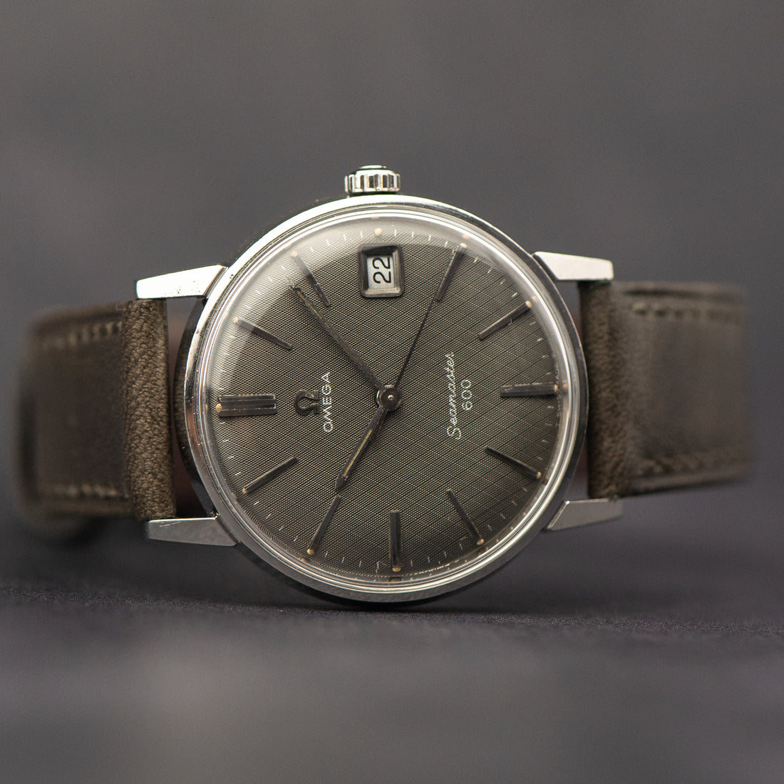 1966 OMEGA SEAMASTER 600 GREY LINEN CAL. 611 REF. 136.011