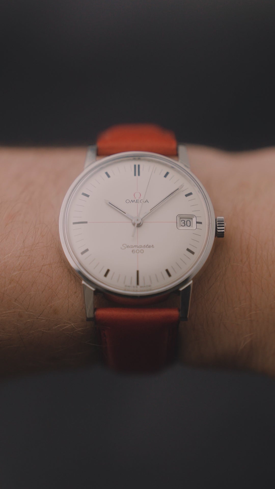 1965 OMEGA SEAMASTER 600 WHITE TECHNICAL RED CROSSHAIR CAL. 611 REF. 136.011