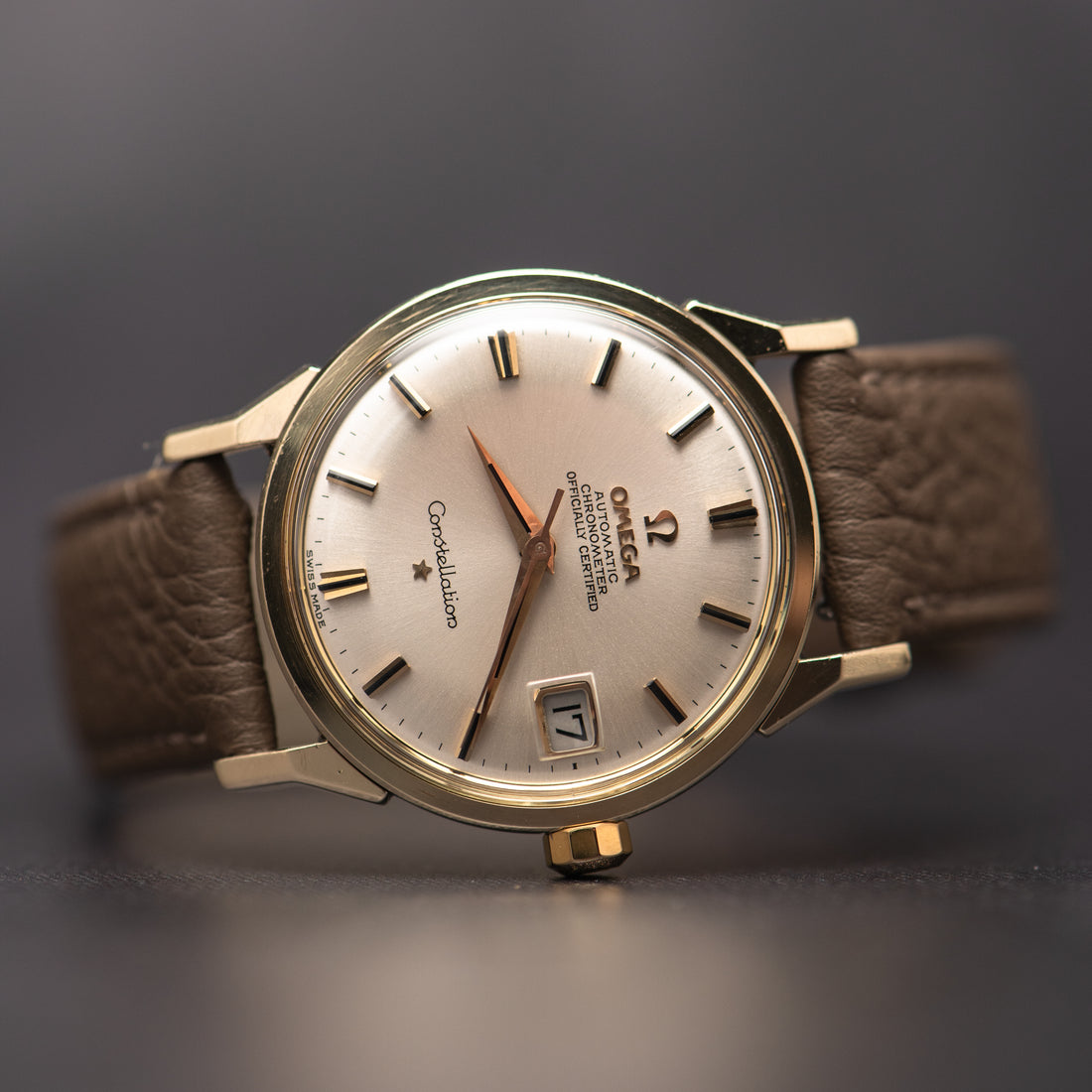 1966 OMEGA CONSTELLATION SUNBURST DOG-LEG CAL. 561 REF. 168.005