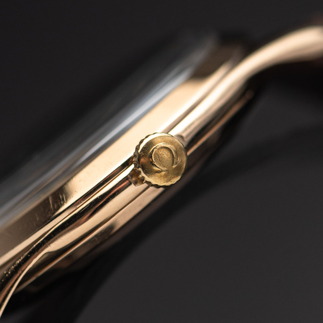 1952 OVERSIZE 14K ROSE GOLD OMEGA TRESOR HONEYCOMB CROSSHAIR SUB SECONDS CAL. 265 REF. 2619