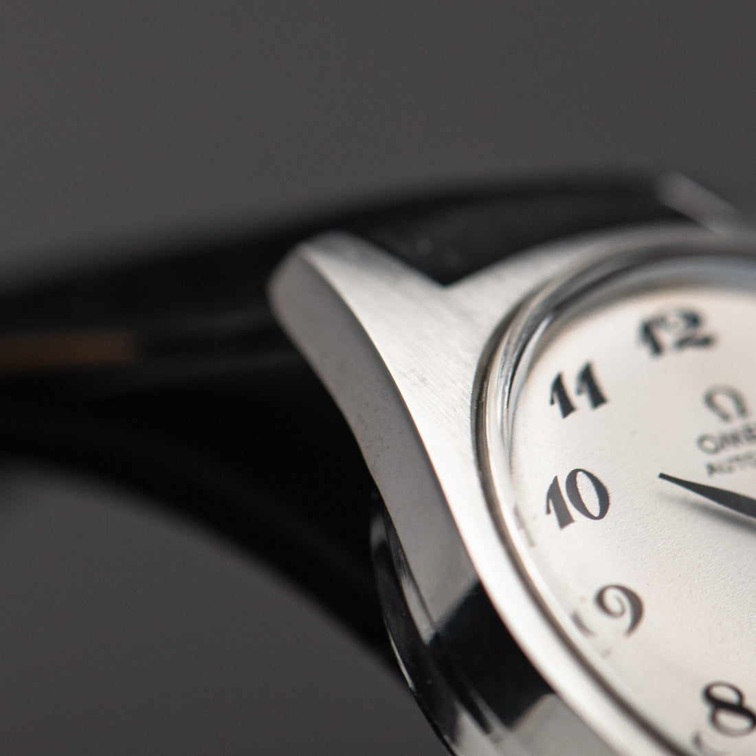 1969 LADIES OMEGA GENEVE BREGUET CAL. 681 REF. 566.012