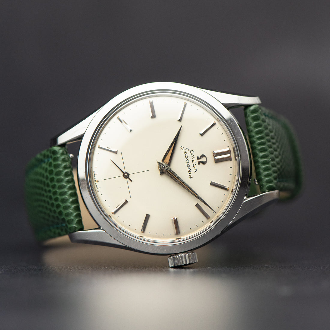 1960 OMEGA SEAMASTER SUB SECONDS CAL. 267 REF. 2937 1