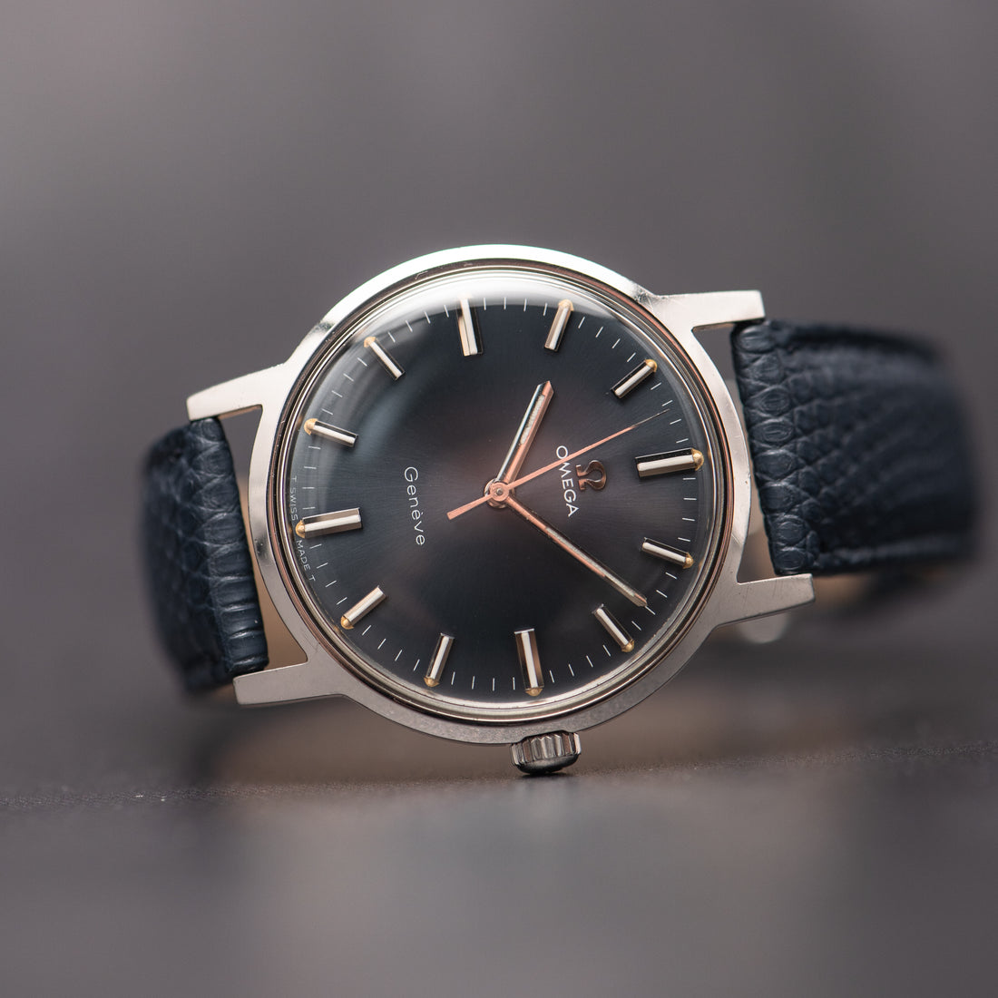 1969 OMEGA GENEVE BLUE SUNBURST CAL. 601 REF. 135.070