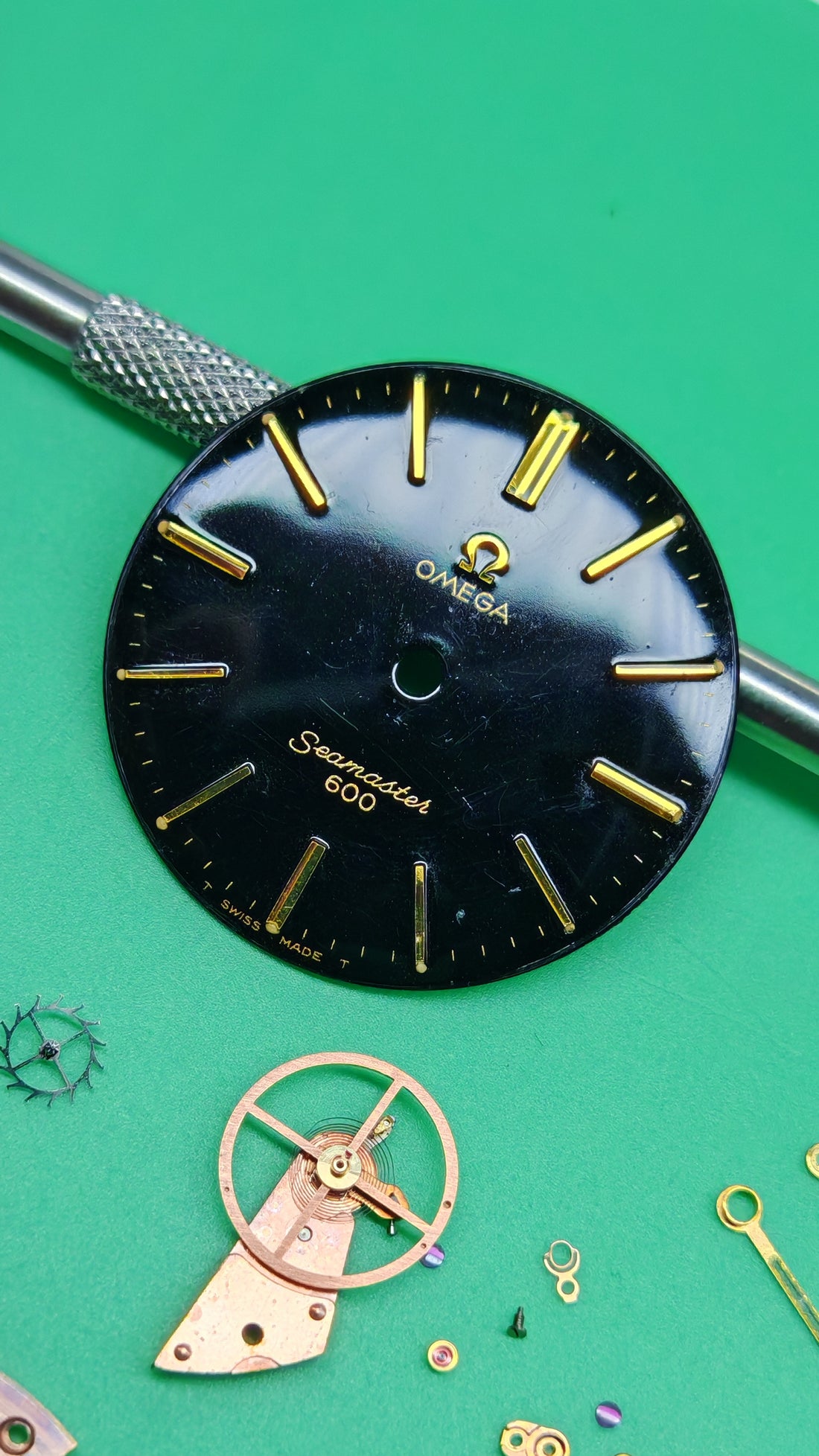 1966 OMEGA SEAMASTER 600 GLOSS BLACK CAL. 601 REF. 135.011