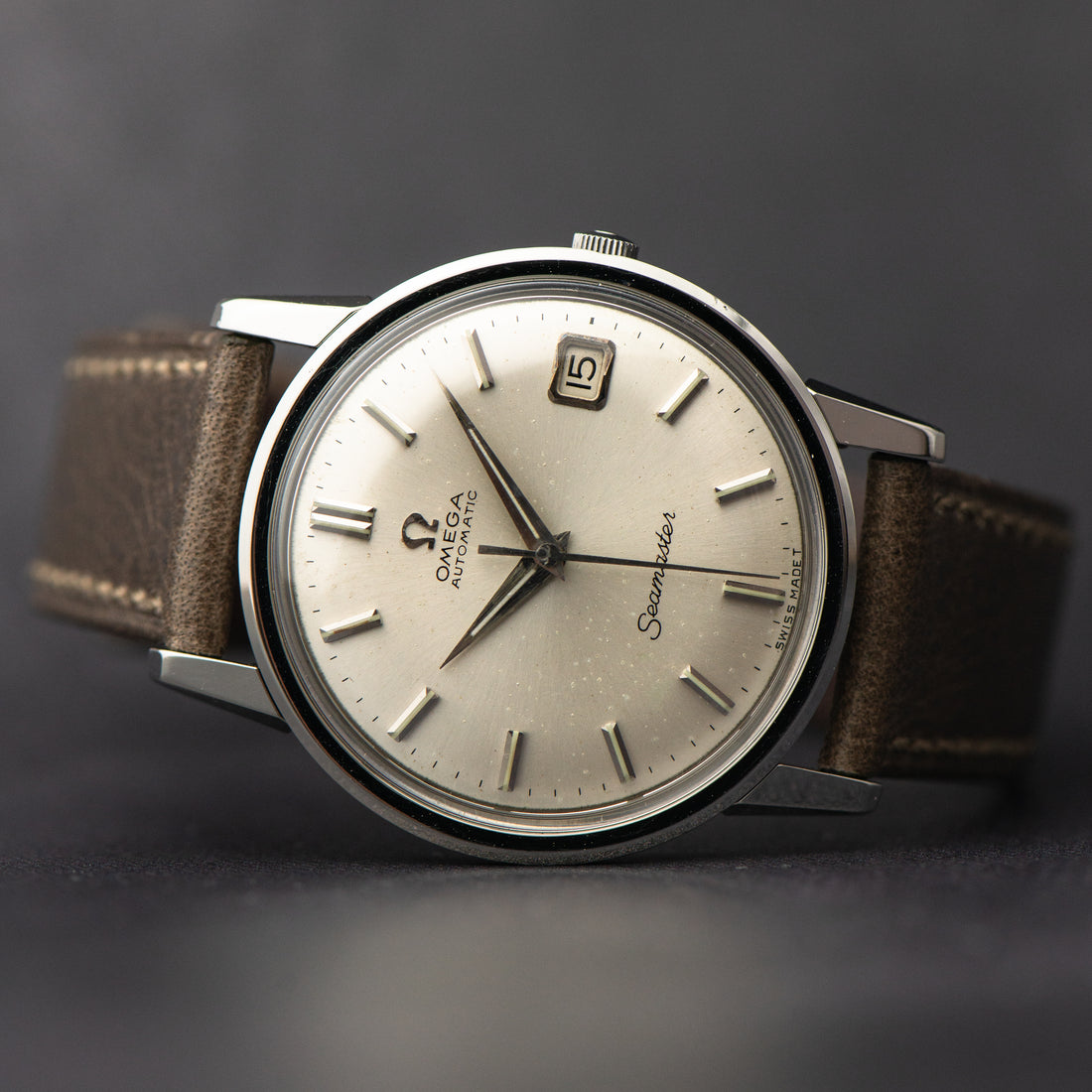 1966 OMEGA SEAMASTER SUNBURST CAL. 562 REF. 166.003