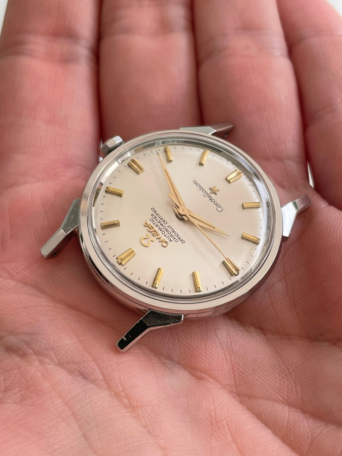 1964 OMEGA CONSTELLATION CROSSHAIR SUNBURST DOG-LEG CAL. 551 REF. 167.005