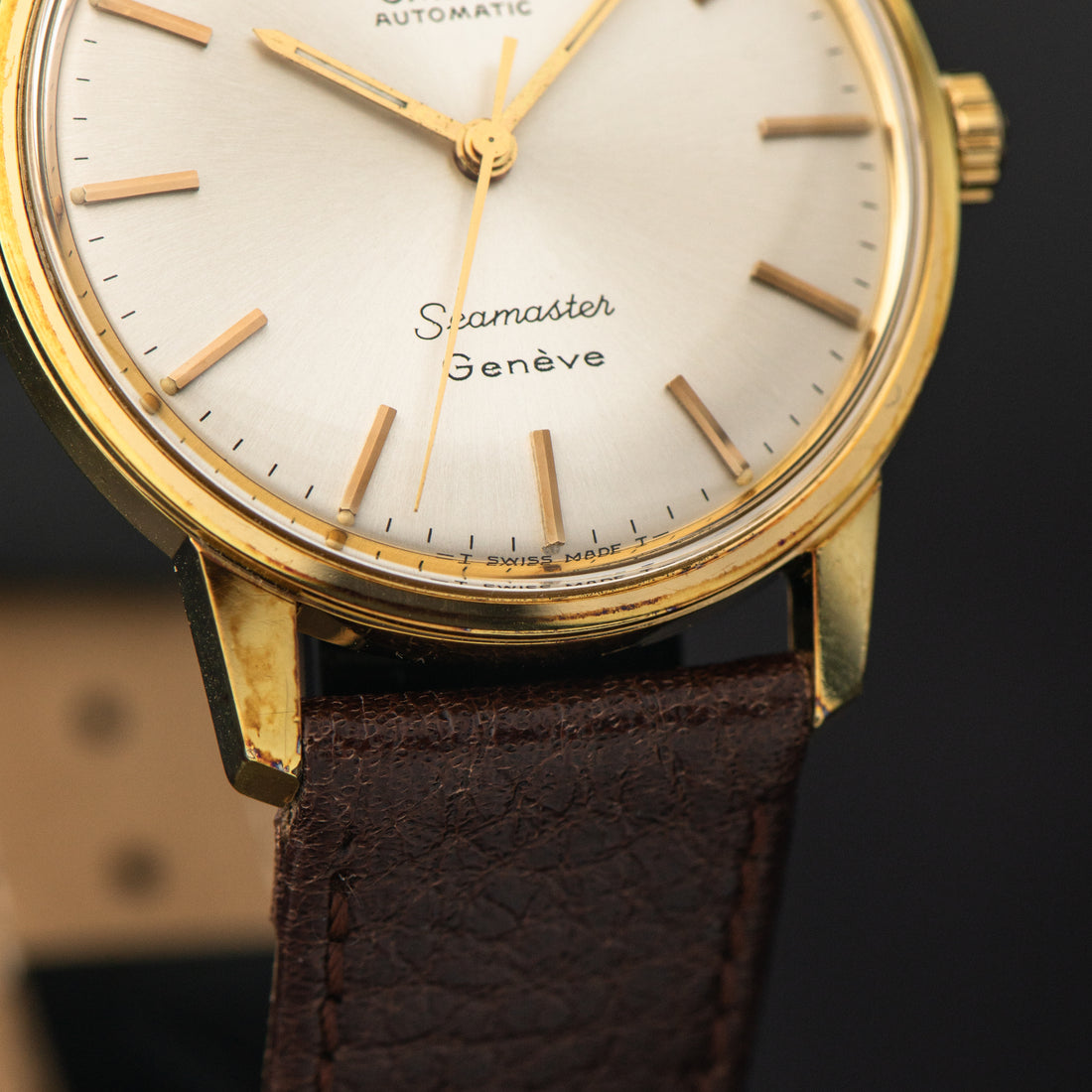 1967 DOUBLE SIGNED OMEGA SEAMASTER GENEVE SUNBURST CAL. 552 REF. 165.002