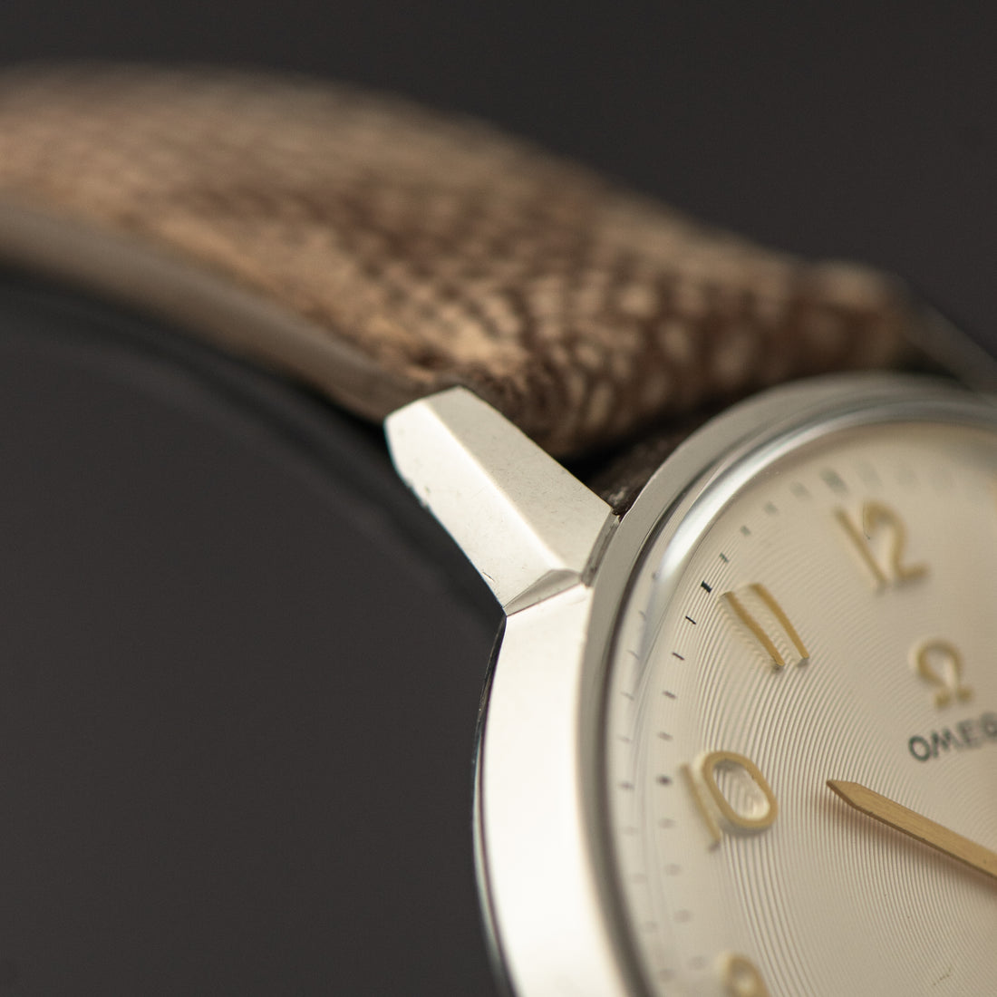 1968 OMEGA SEAMASTER 600 ARABIC CONCENTRIC CIRCLES QUICKSET CAL. 613 REF. 136.011