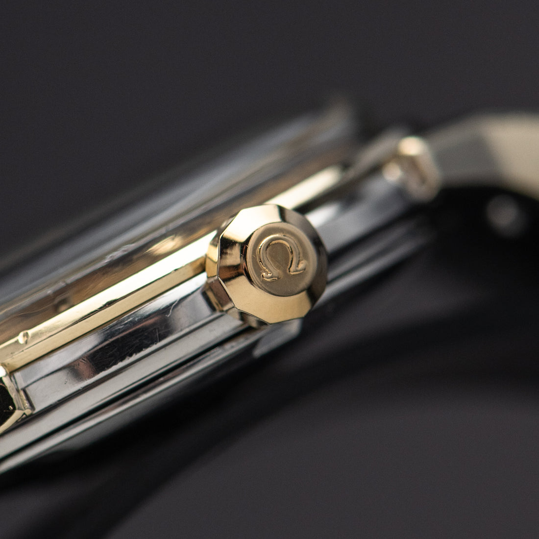 1967 OMEGA CONSTELLATION PIE PAN QUICKSET DOG-LEG CAL. 564 REF. 168.005