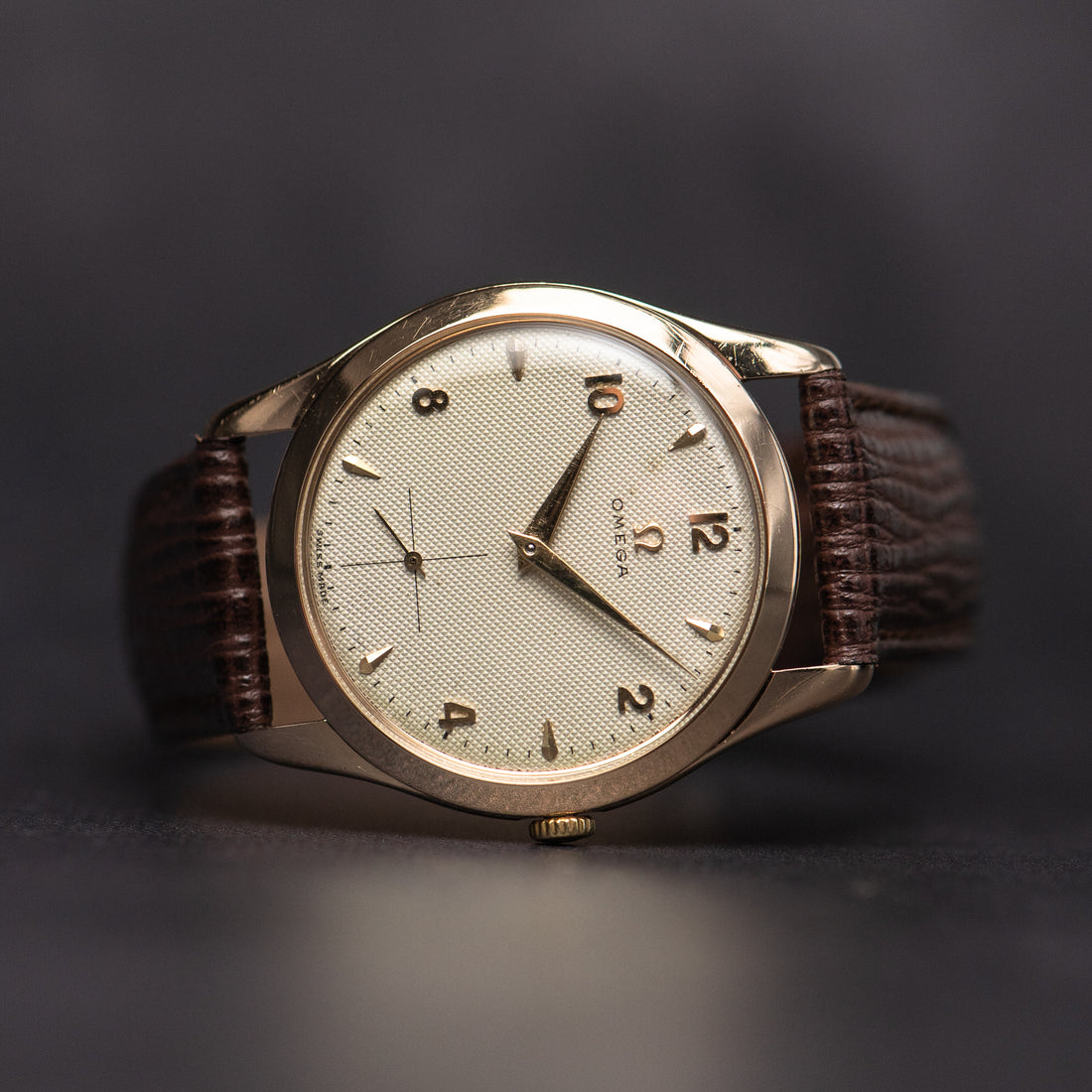 1952 OVERSIZE 14K ROSE GOLD OMEGA TRESOR HONEYCOMB CROSSHAIR SUB SECONDS CAL. 265 REF. 2619