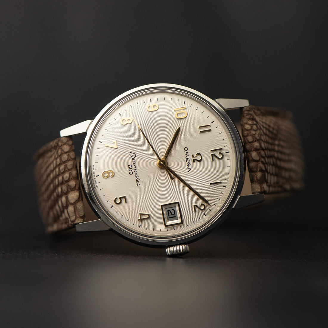 1968 OMEGA SEAMASTER 600 ARABIC CONCENTRIC CIRCLES QUICKSET CAL. 613 REF. 136.011