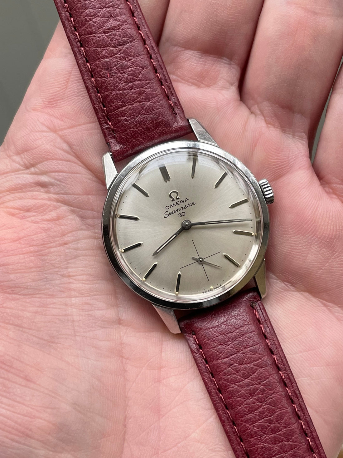 1963 OMEGA SEAMASTER 30 SUNBURST CROSSHAIR SUB SECONDS CAL. 269 REF. 125.007-63