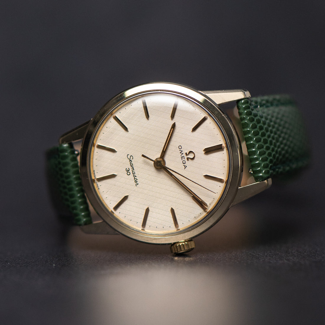 1958 OMEGA SEAMASTER 30 LINEN CAL. 285 REF. 14390-5SC