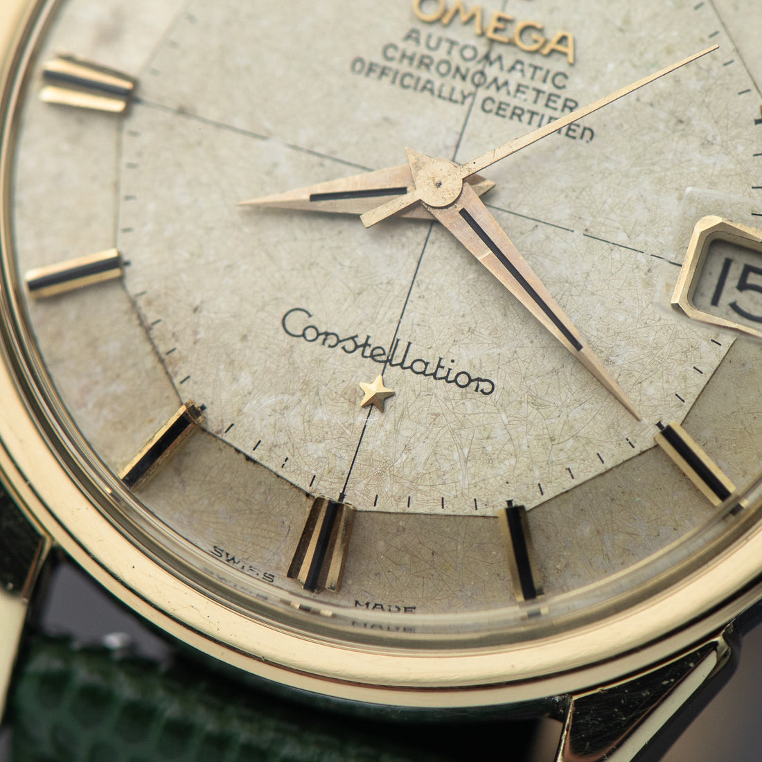 1966 OMEGA CONSTELLATION CROSSHAIR PIE PAN DOG-LEG CAL. 561 REF. 168.005