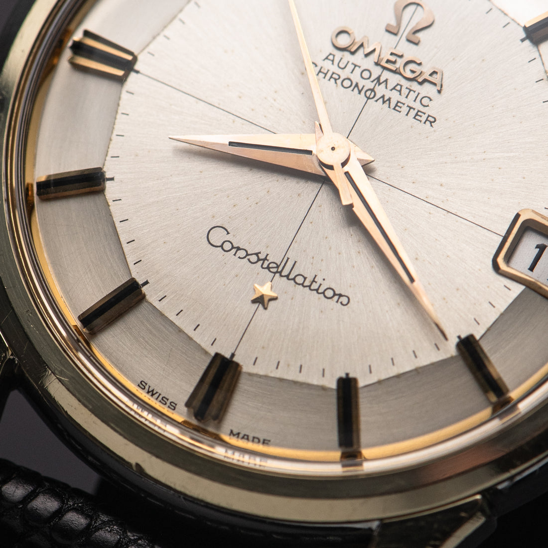 1961 OMEGA CONSTELLATION TWO TONE CROSSHAIR PIE PAN CAL. 561 REF. 14393 61 SC