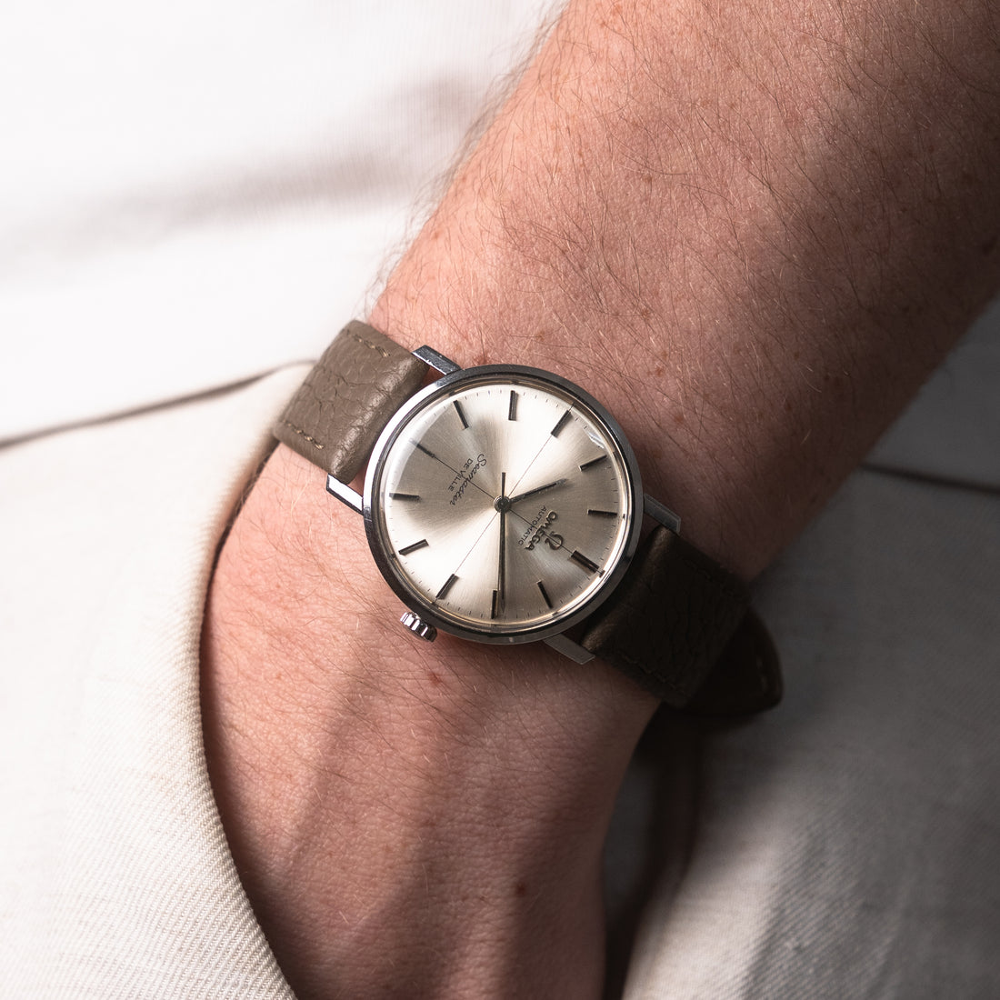 1966 OMEGA SEAMASTER DE VILLE CROSSHAIR SUNBURST CAL. 552 REF. 165.020