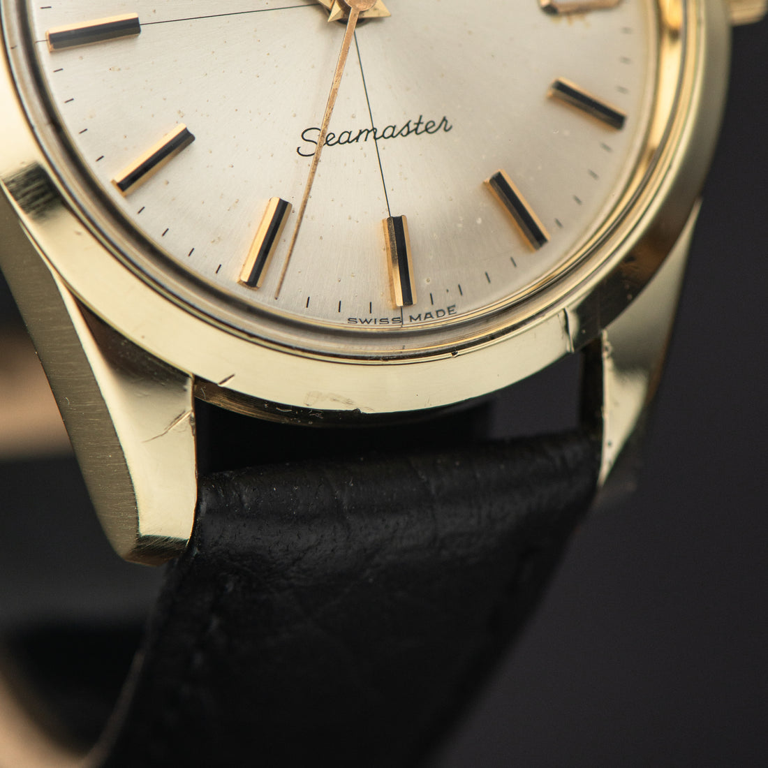 1963 OMEGA SEAMASTER CROSSHAIR SUNBURST CAL. 562 REF. 166.010