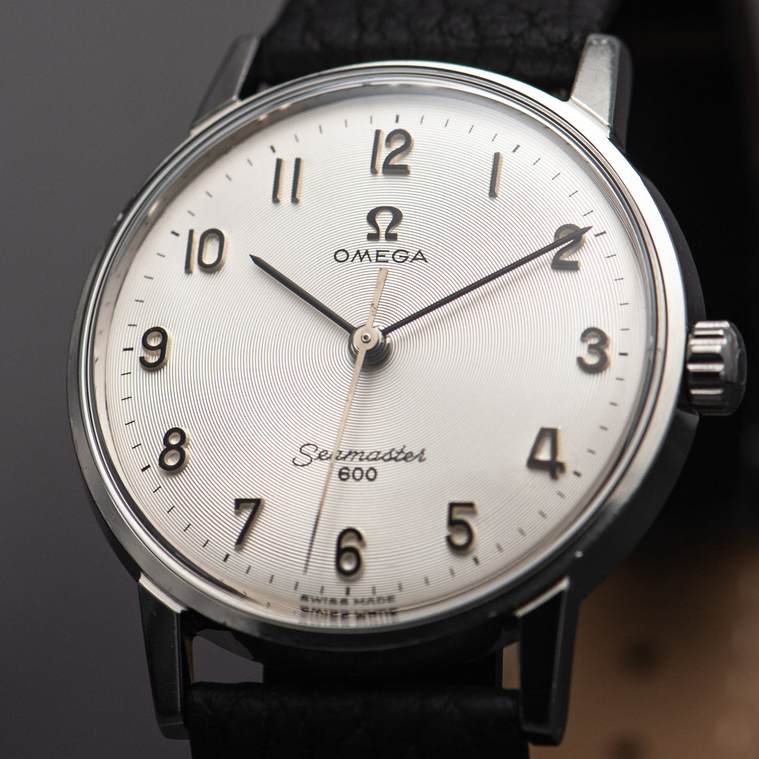 1965 OMEGA SEAMASTER 600 ARABIC CONCENTRIC CIRCLES CAL. 601 REF. 135.011