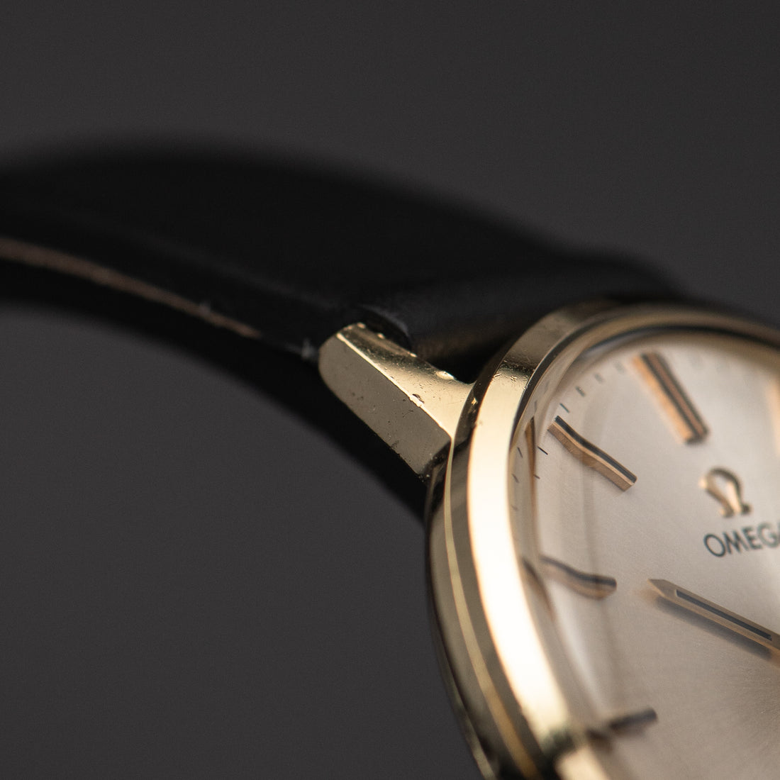 1969 14K GOLD OMEGA GENEVE SUNBURST CAL. 601 REF. 131.041