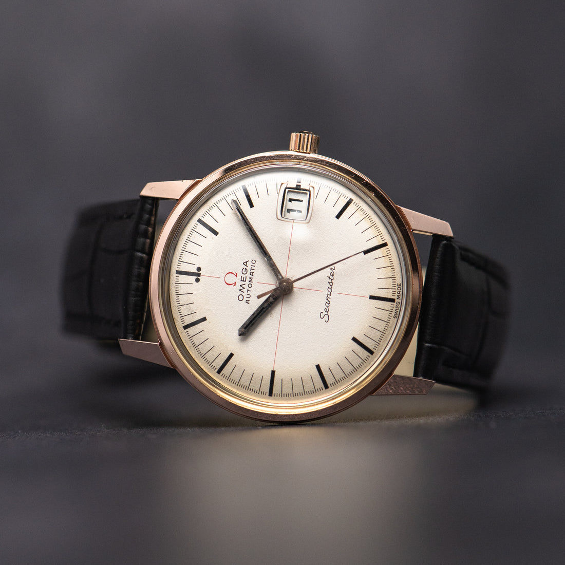 1967 ROSE GOLD OMEGA SEAMASTER SPEEDMASTER COMPANION WHITE TECHNICAL RED CROSSHAIR QUICKSET CAL. 565 REF. 166.002