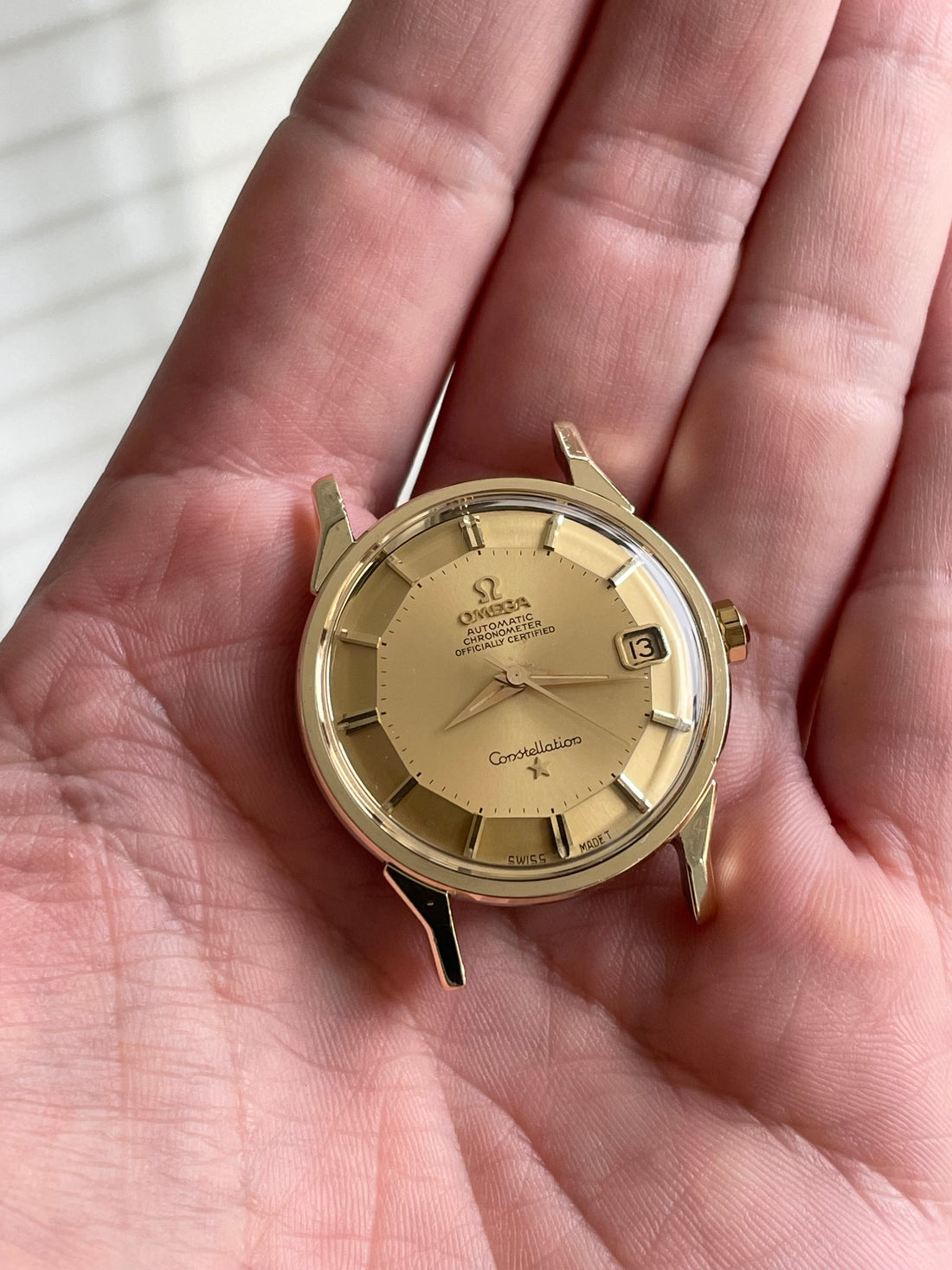 1967 OMEGA CONSTELLATION PIE PAN QUICKSET DOG-LEG CAL. 564 REF. 168.005