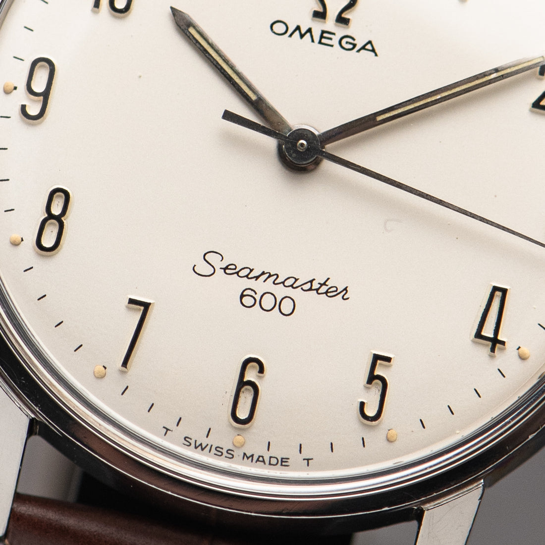 1964 OMEGA SEAMASTER 600 ARABIC CAL. 601 REF. 135.011