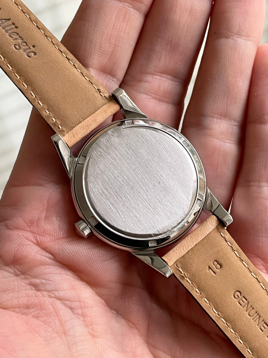 1950 OVERSIZE OMEGA SEAMASTER TWO TONE SUB SECONDS EXPLORER BUMPER CAL. 332 REF. 2493-8