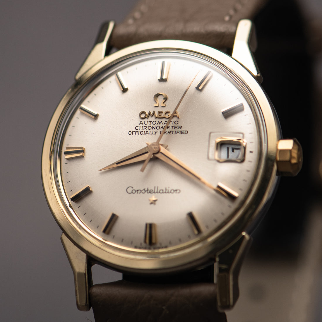 1966 OMEGA CONSTELLATION SUNBURST DOG-LEG CAL. 561 REF. 168.005
